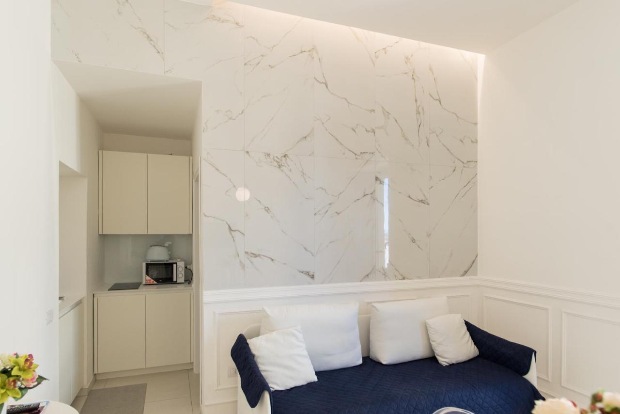 Relais Mareluna - Luxury Apartments Salerno Ngoại thất bức ảnh